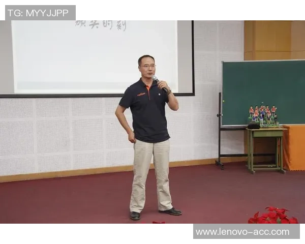 李强谈排球生涯：从青涩少年到国家队核心的成长之路